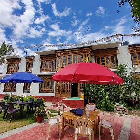 Jig Gyas Guest House Leh Buitenkant foto