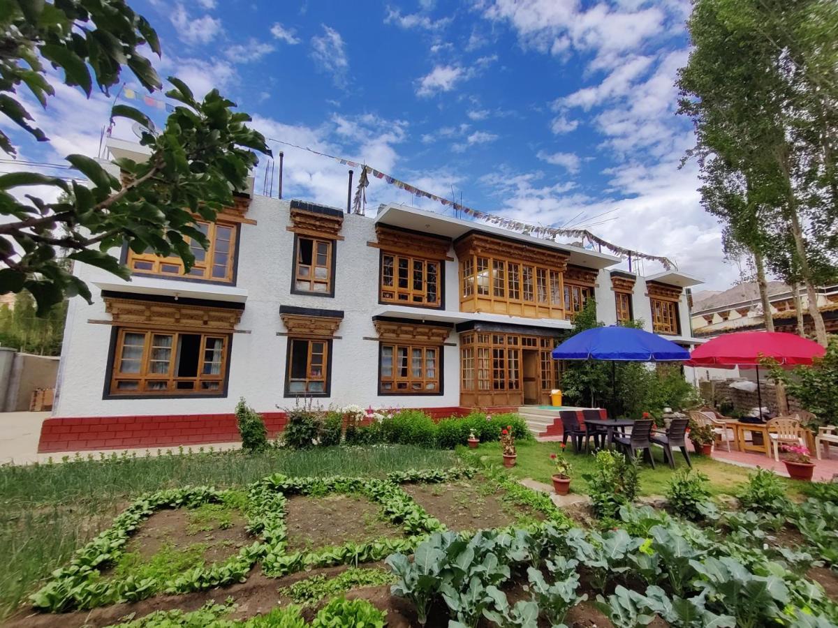 Jig Gyas Guest House Leh Buitenkant foto