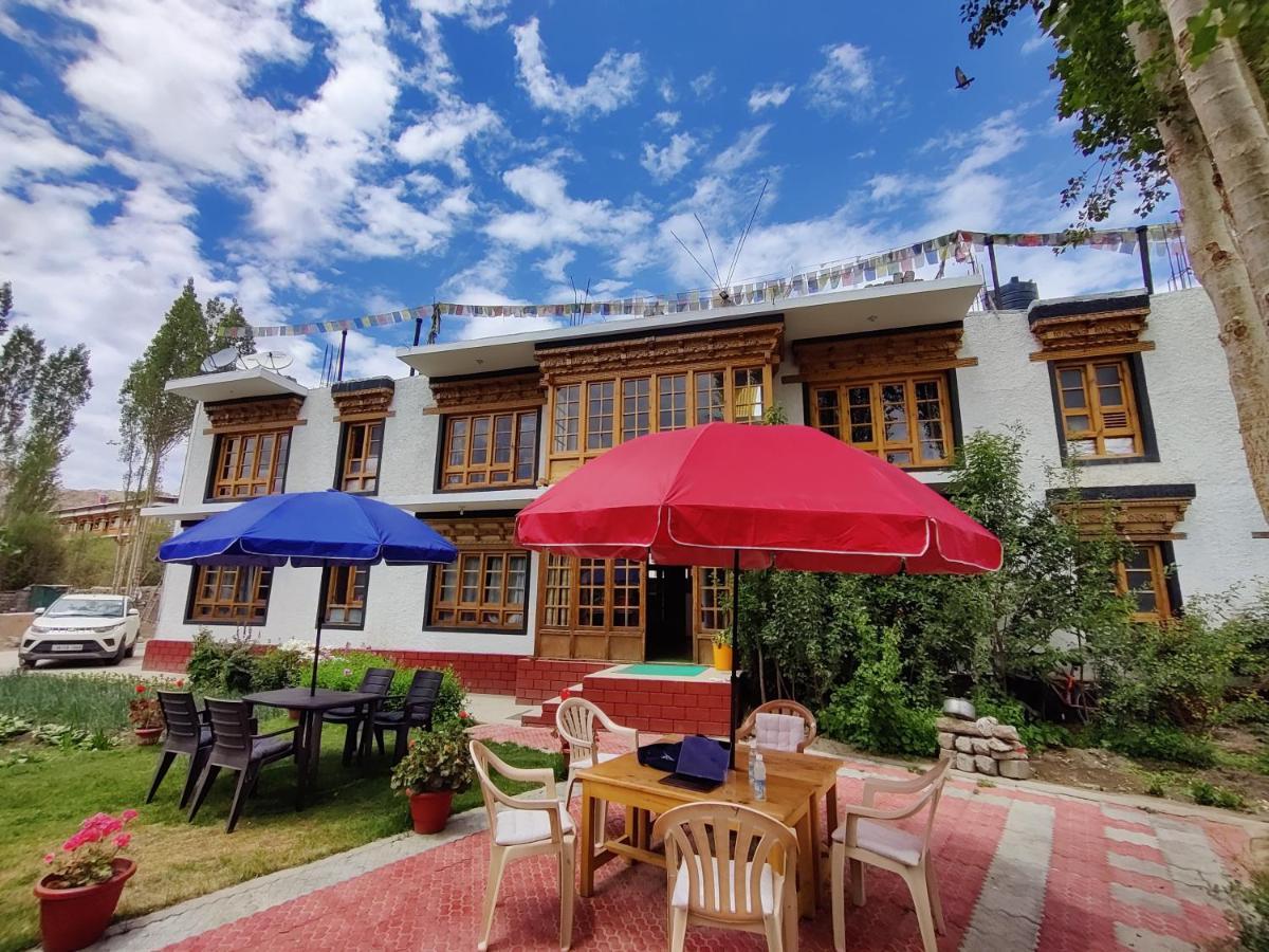 Jig Gyas Guest House Leh Buitenkant foto